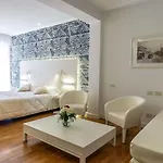 Versilia Palace 4* مارينا دي بييتراسانْت