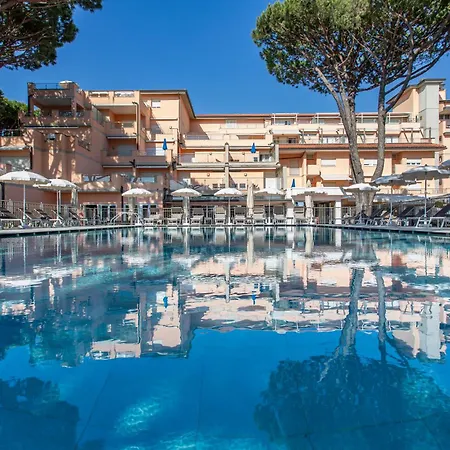 Versilia Palace 4* Marina di Pietrasanta