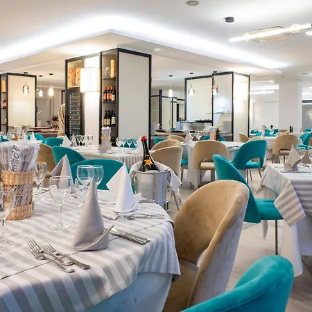 Versilia Palace 4*