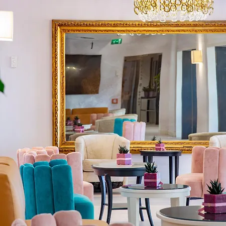 Versilia Palace 4*