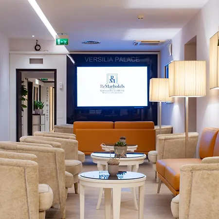 Hotel Versilia Palace 4*