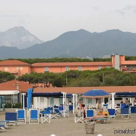 Hotel Versilia Palace