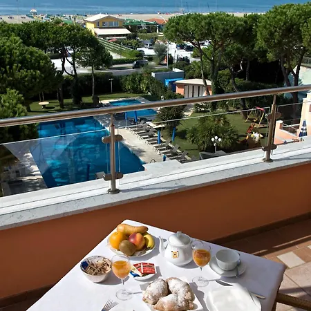 Versilia Palace Hotel